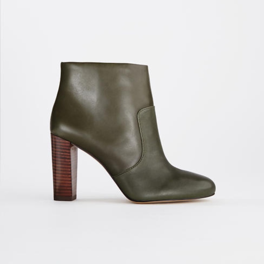 BRAND NEW Ann Taylor Spruce Green Booties